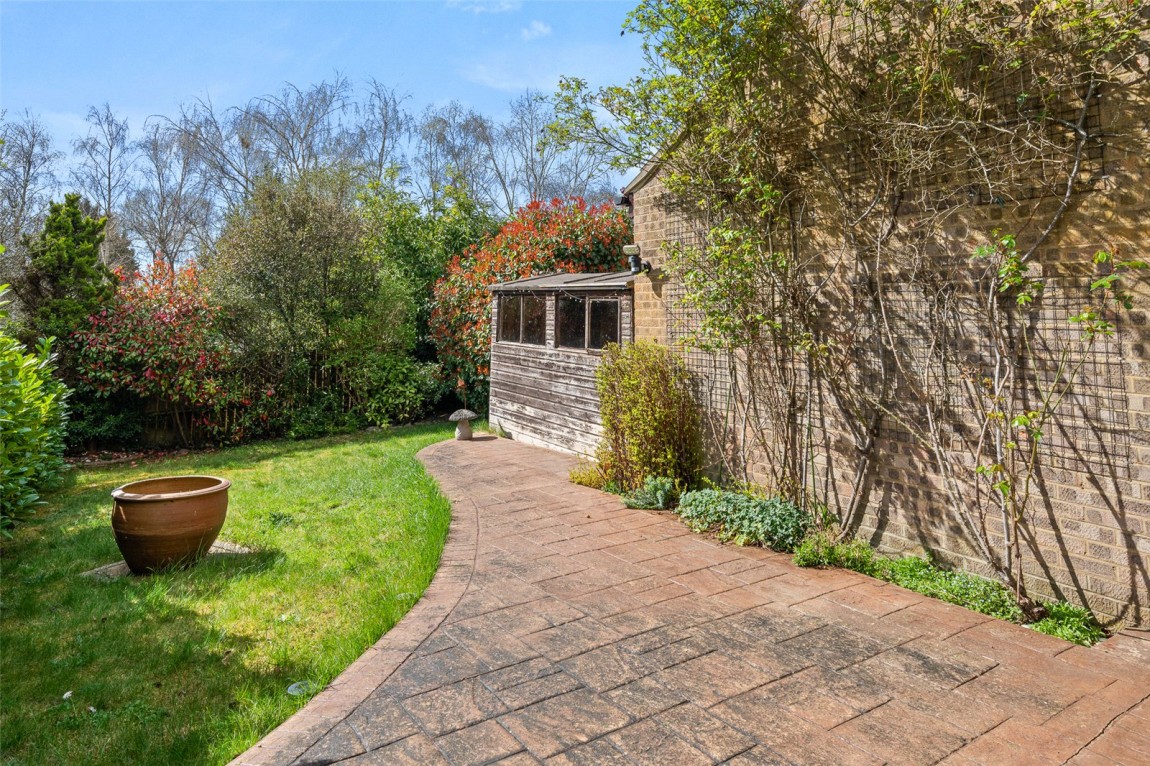 Images for College Town, Sandhurst, Berkshire
