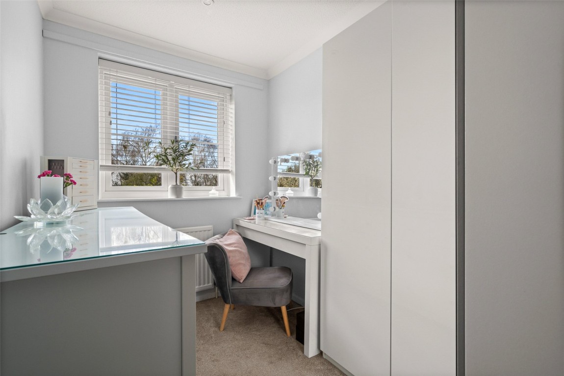 Images for College Town, Sandhurst, Berkshire