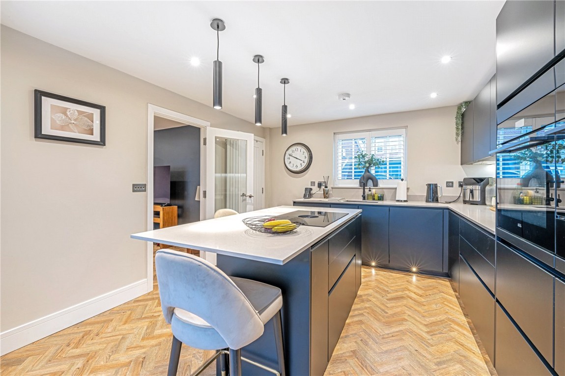 Images for College Town, Sandhurst, Berkshire