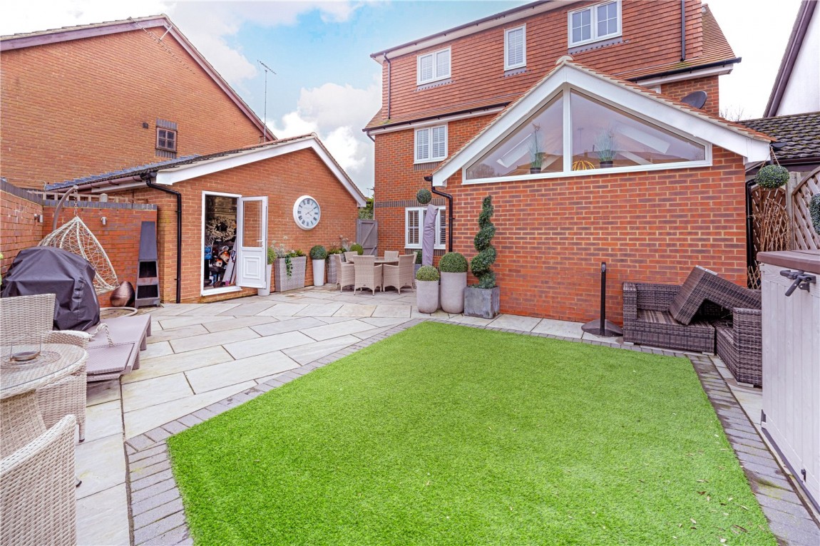 Images for College Town, Sandhurst, Berkshire