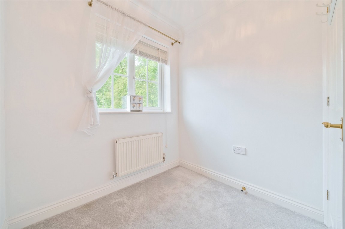 Images for Three Mile Cross, Reading, Wokingham