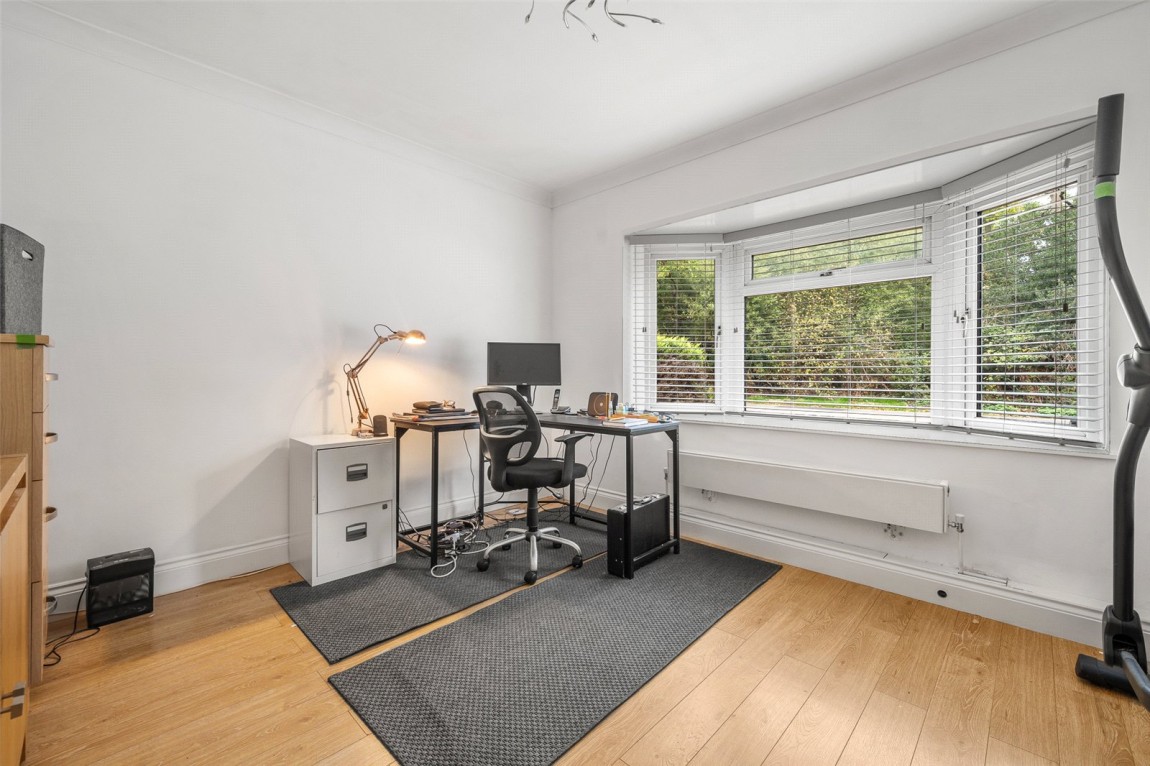 Images for Finchampstead, Wokingham, Berkshire