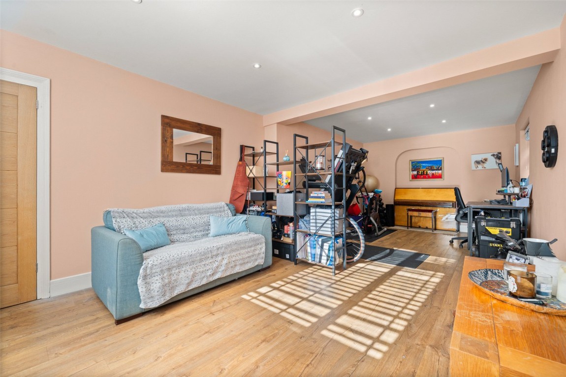 Images for Sandhurst, Berkshire