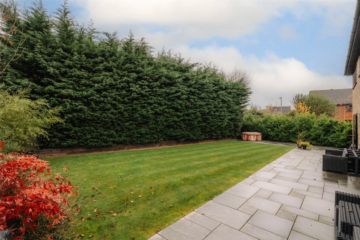 Images for Evesham Walk, Sandhurst, Berkshire