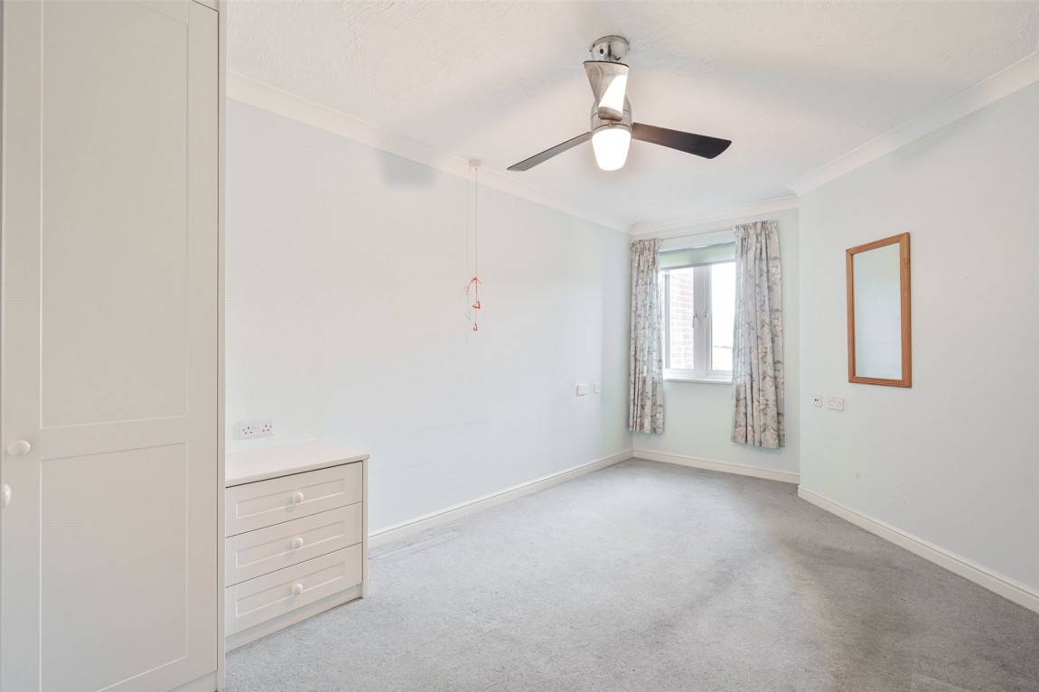 Images for College Town, Sandhurst, Berkshire