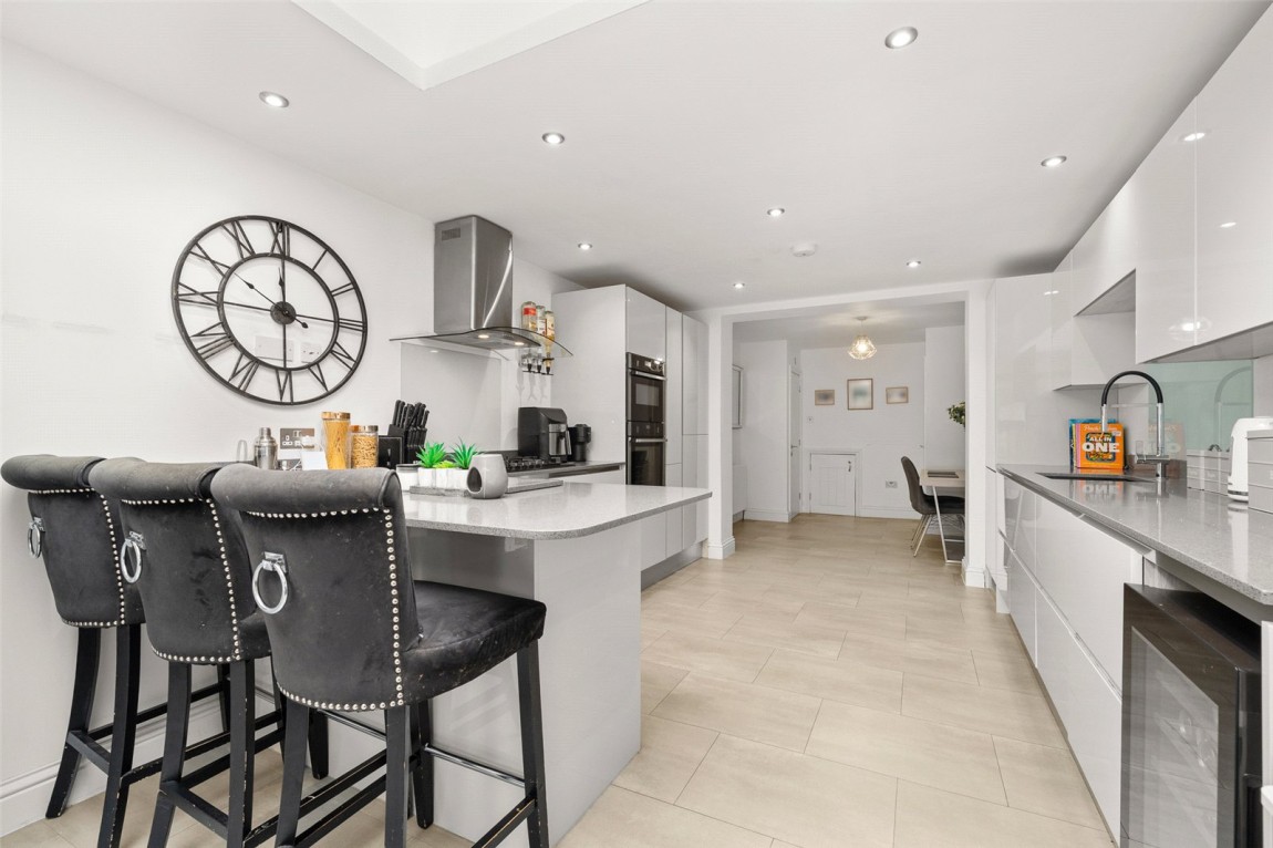 Images for College Town, Sandhurst, Berkshire