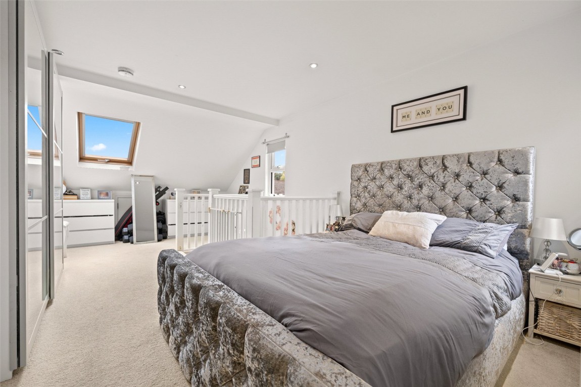 Images for College Town, Sandhurst, Berkshire