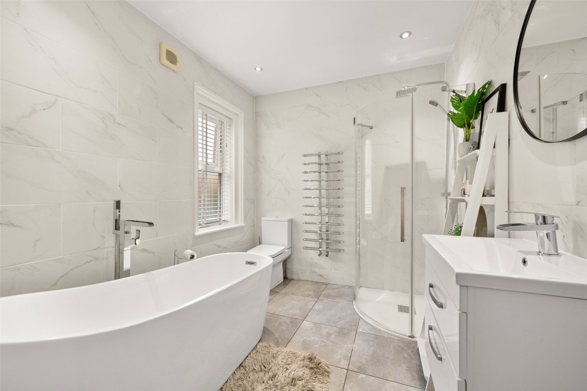 Images for College Town, Sandhurst, Berkshire