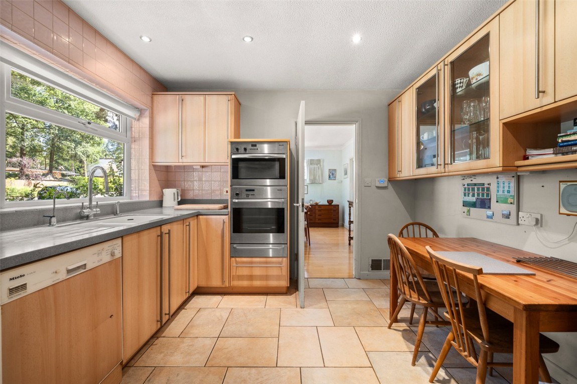 Images for Crowthorne, Berkshire