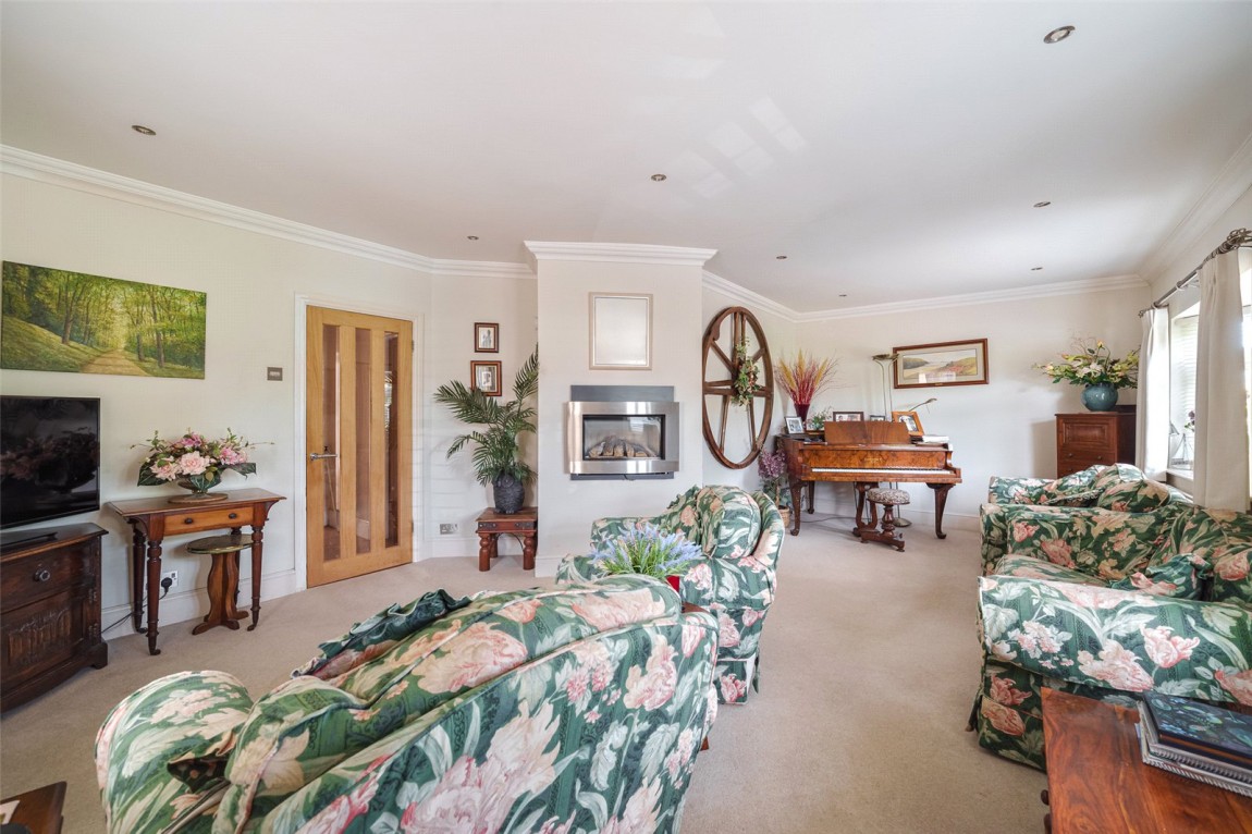 Images for Crowthorne, Berkshire