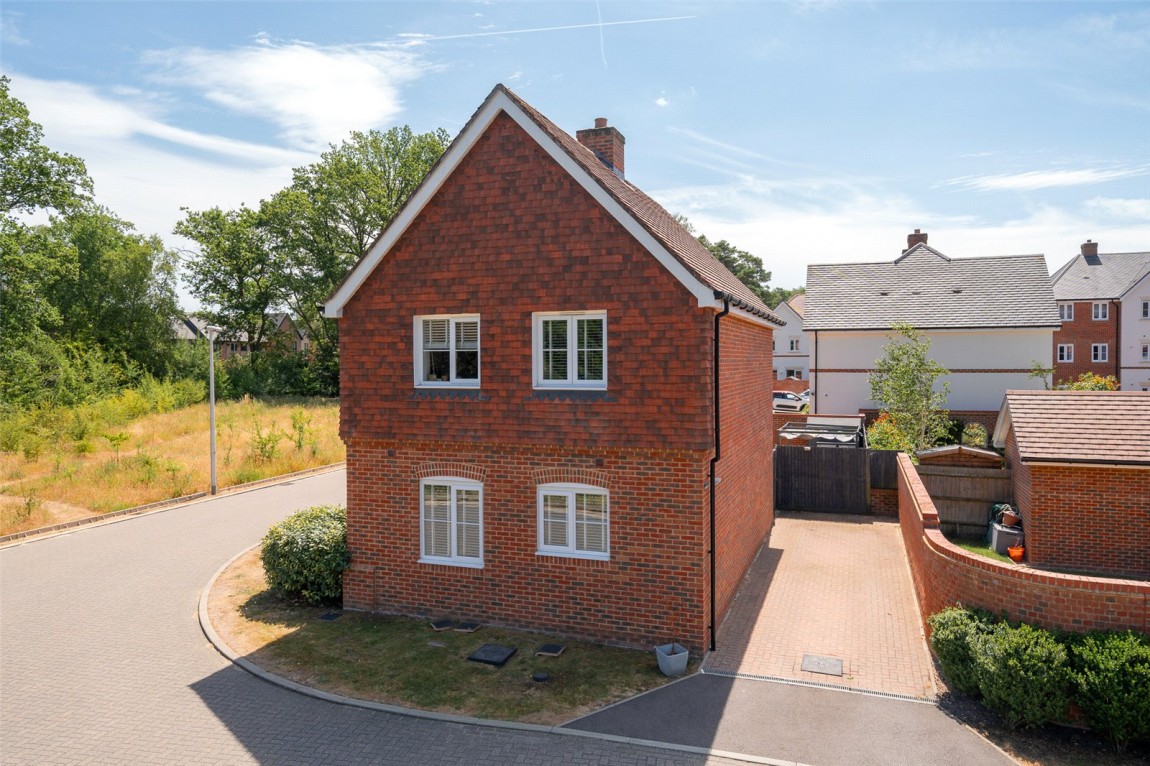 Images for Crowthorne, Berkshire