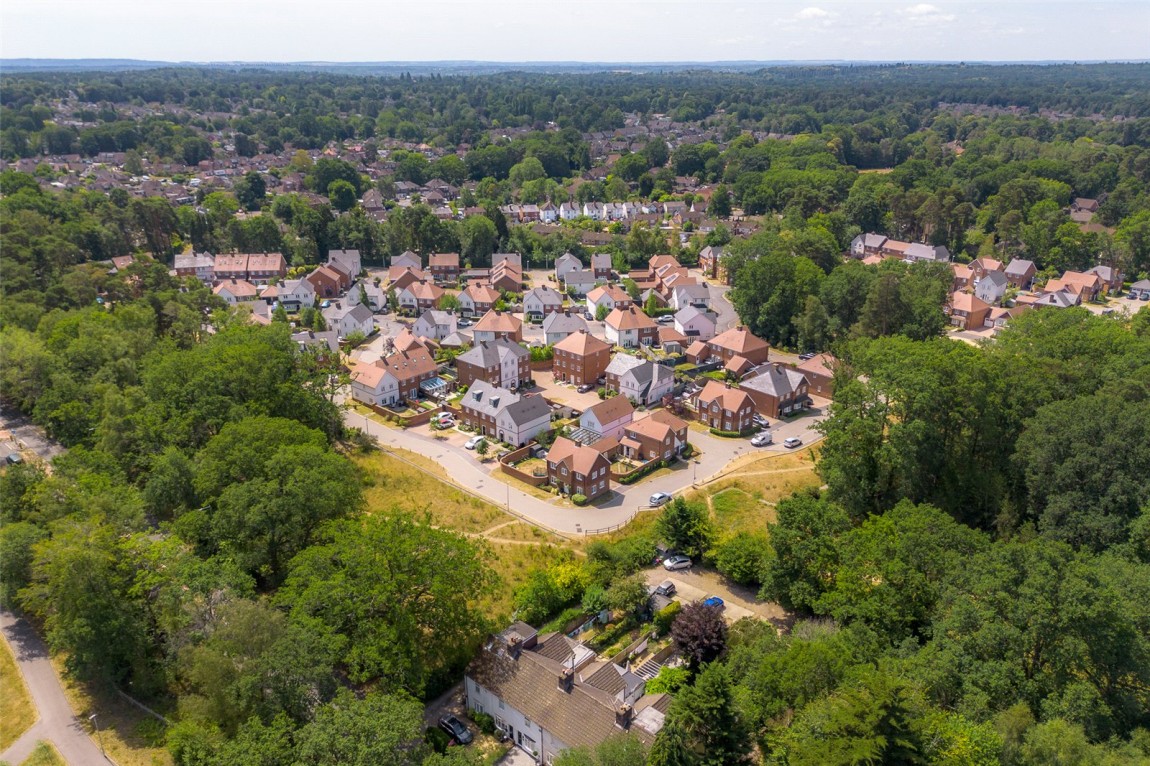 Images for Crowthorne, Berkshire