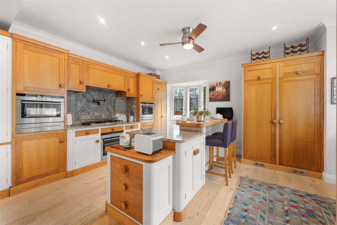 Images for Crowthorne, Berkshire