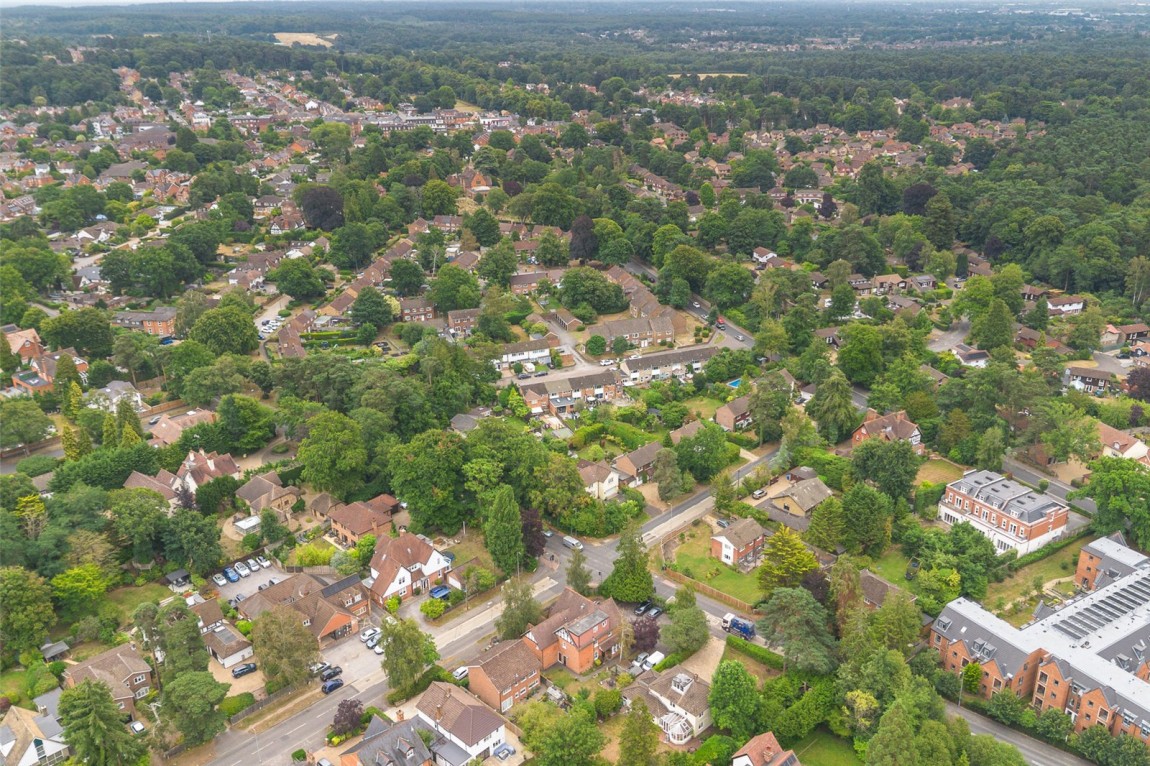 Images for Crowthorne, Berkshire