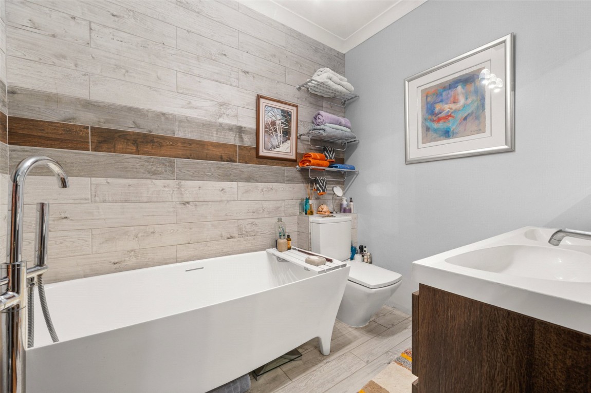Images for Crowthorne, Berkshire