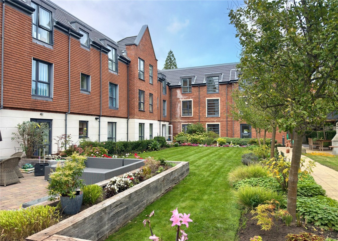 Images for Dukes Ride, Crowthorne, Berkshire