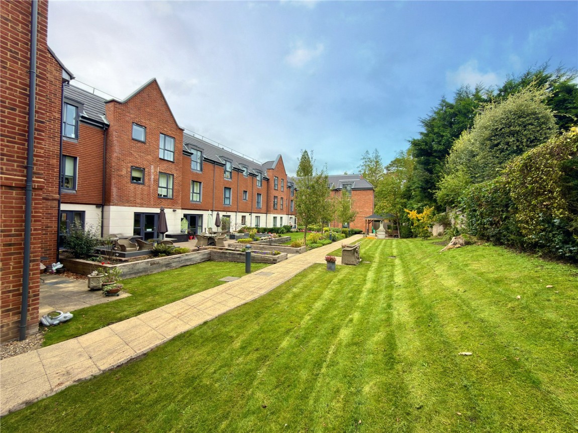 Images for Dukes Ride, Crowthorne, Berkshire