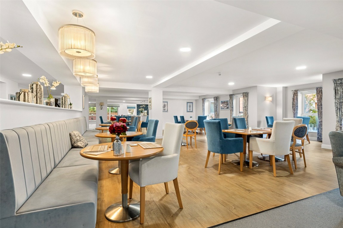 Images for Dukes Ride, Crowthorne, Berkshire