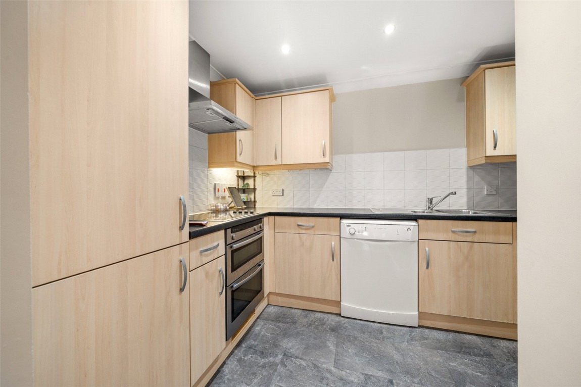 Images for Crowthorne, Berkshire