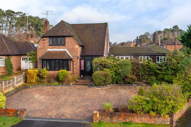 View Full Details for Sandhurst, Berkshire