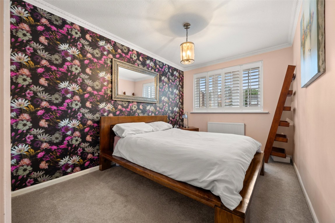 Images for Owlsmoor, Sandhurst, Berkshire