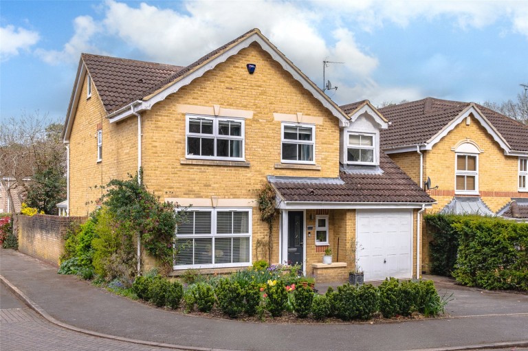 View Full Details for Crowthorne, Berkshire