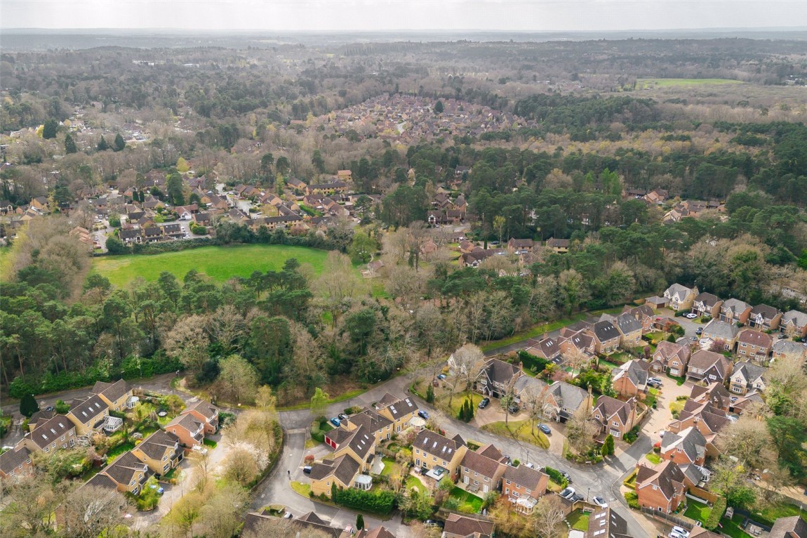 Images for Crowthorne, Berkshire